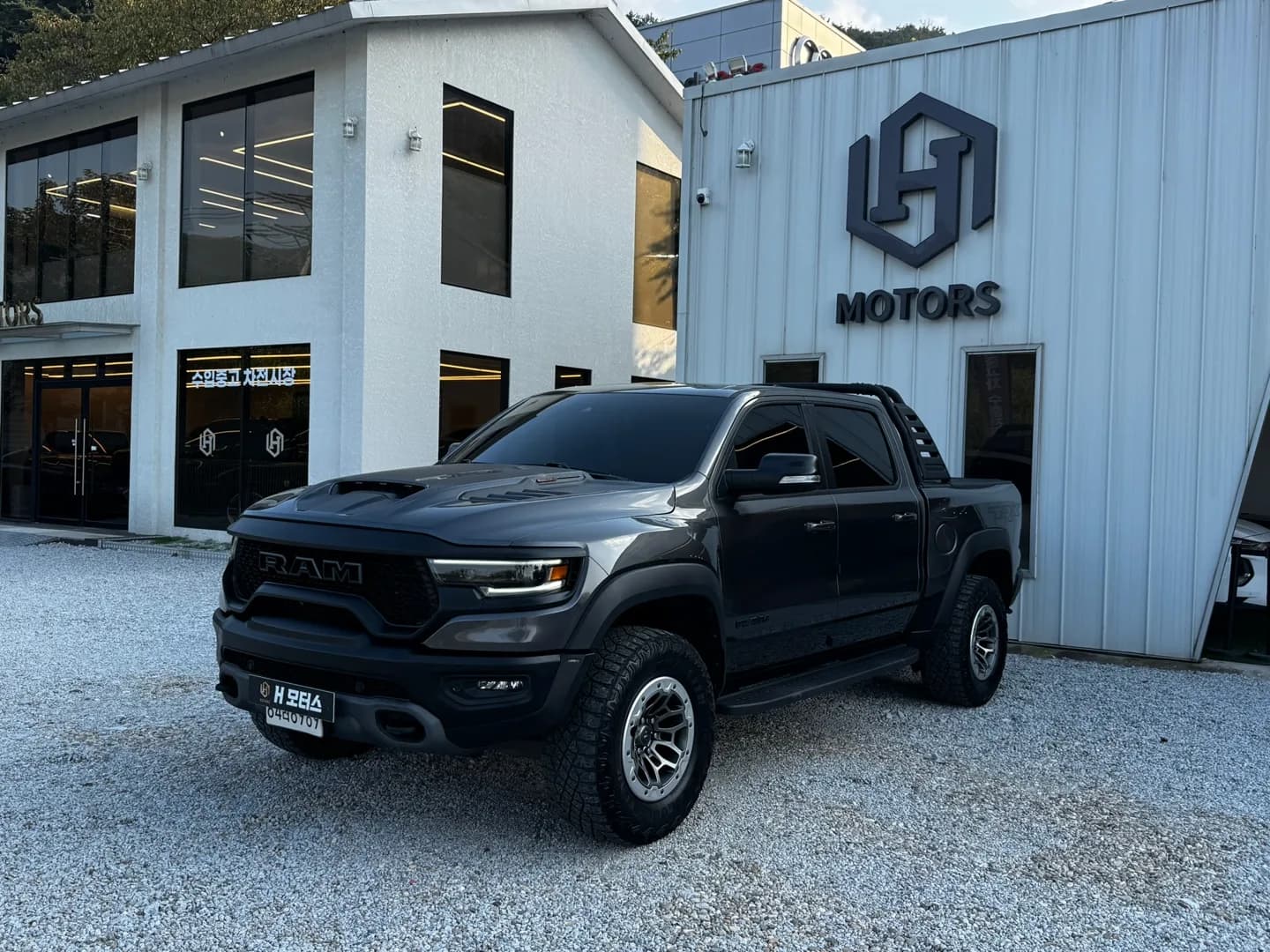Dodge Ram 6.2 TRX 대표 사진