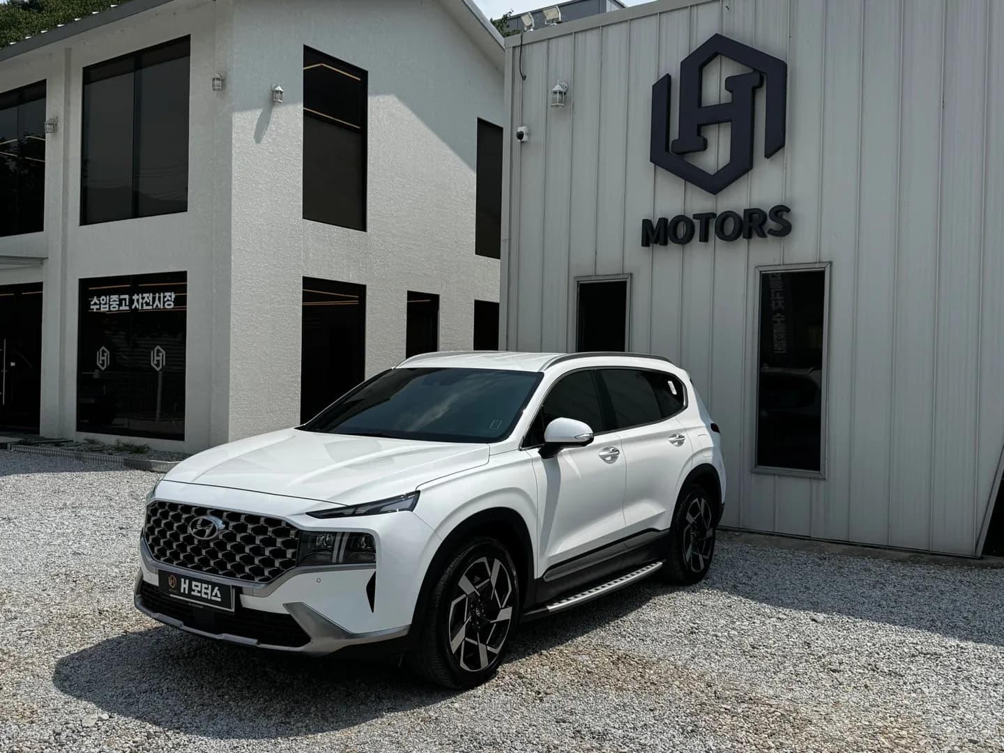Hyundai The New Santafe 대표 사진