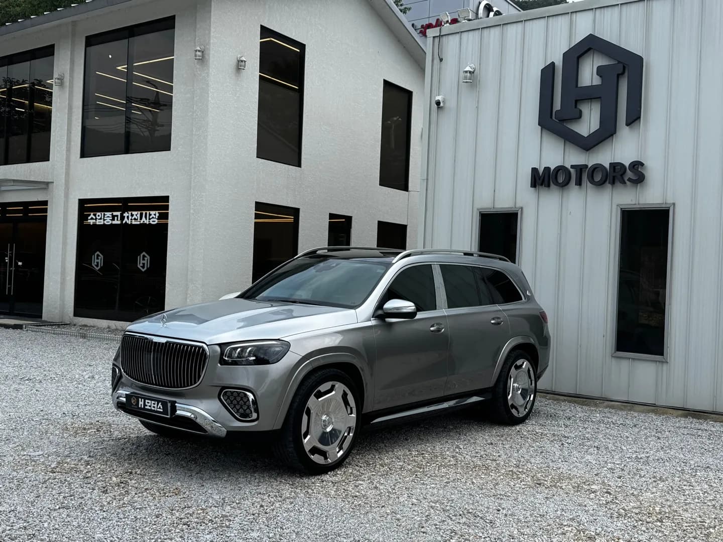 Benz GLS 400d 4matic 대표 사진