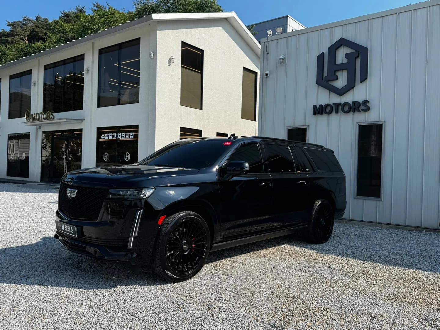 Cadillac Escalade Sport Platinum ESV 대표 사진
